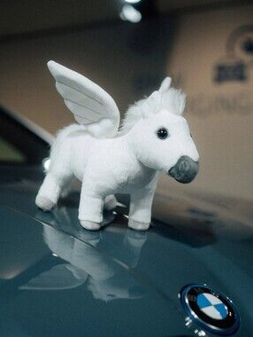 Genuine BMW PLUSH PEGASUS "PEGGY" From Superbowl Ad Retired Rare Find NWOT